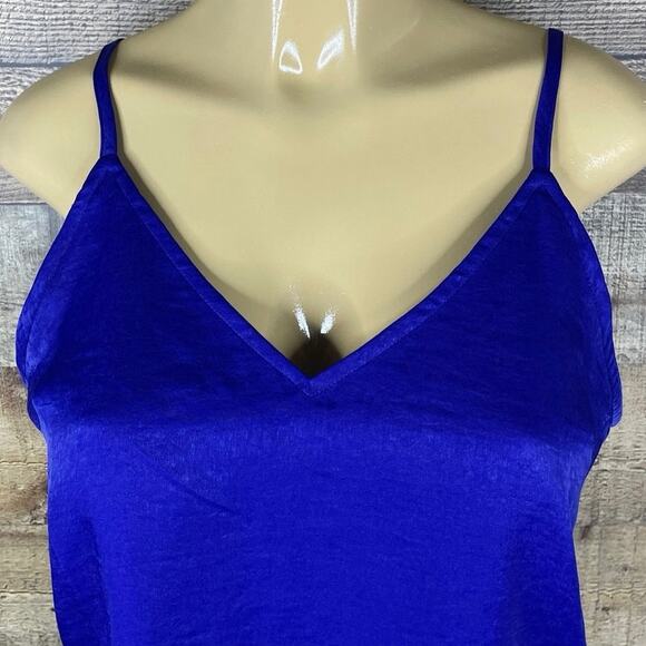 Superdown Ezra Asymmetric Crop Cami Tank Top Cobalt Blue Size Medium NWT - Picture 2 of 9